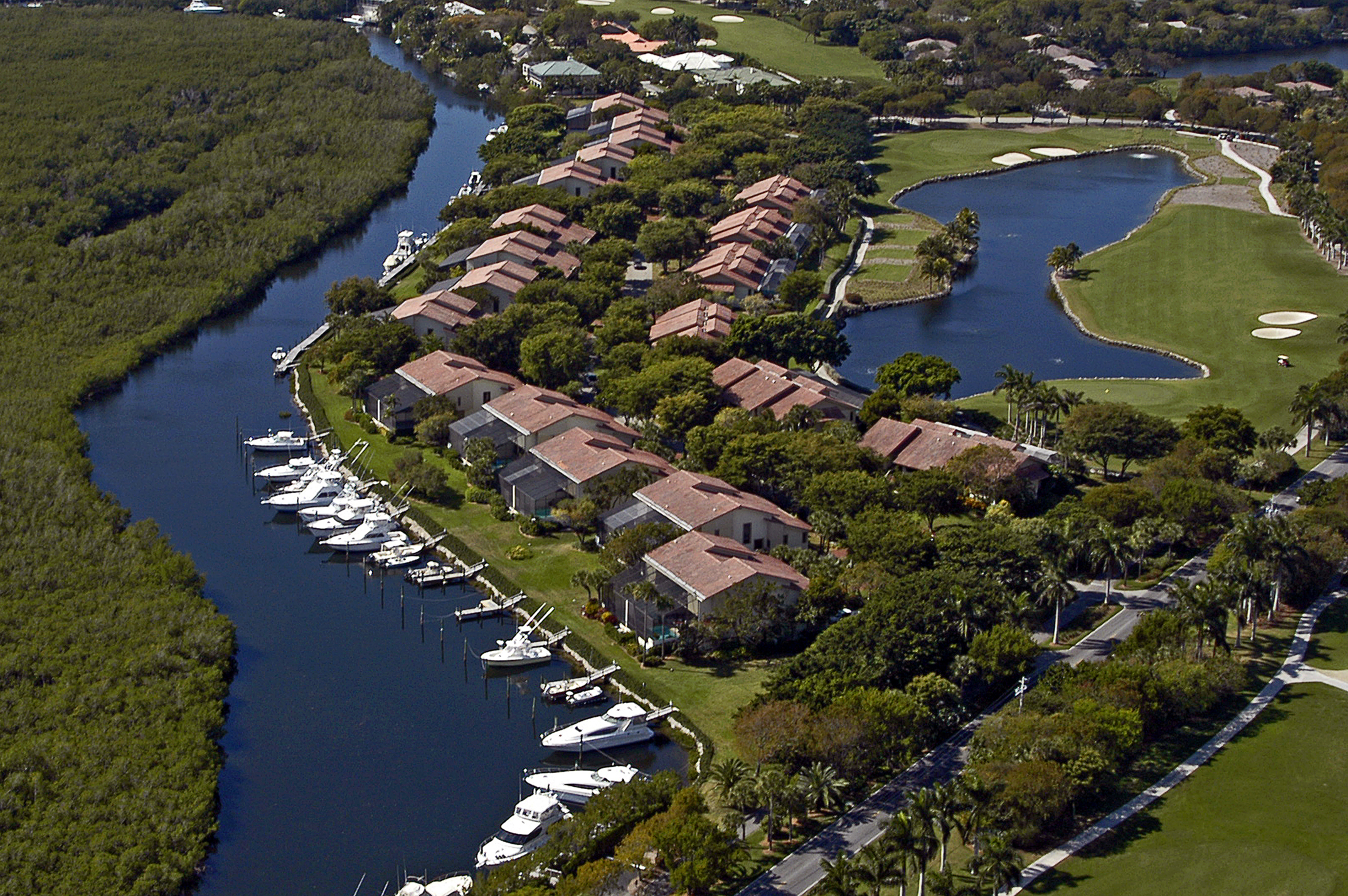 Mary Lee Luxury Real Estate Ocean Reef Harbour Green